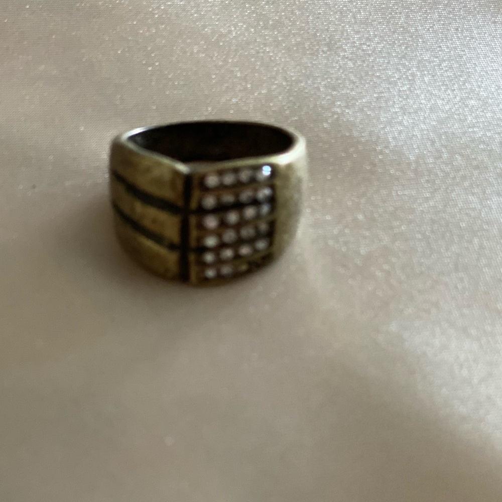 Gold ring
